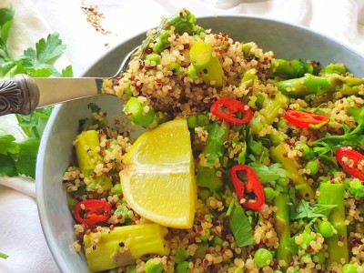 quinoa asperges salade | strongbody.nl