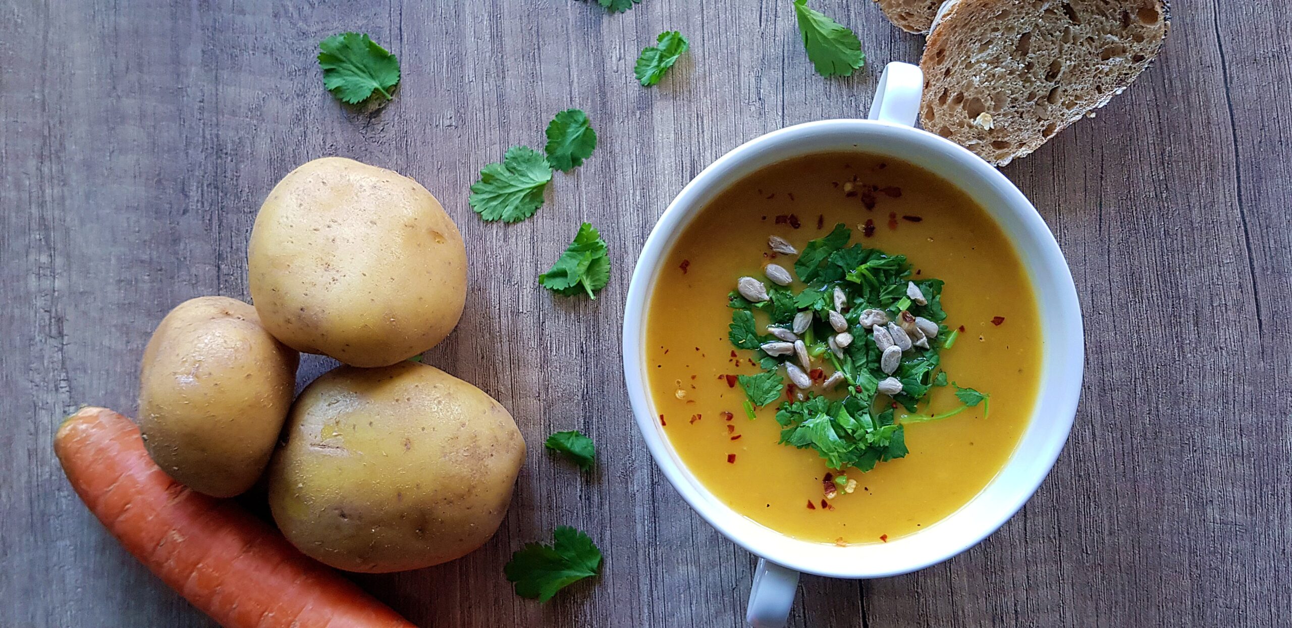 Aardappel wortel soep | strongbody.nl
